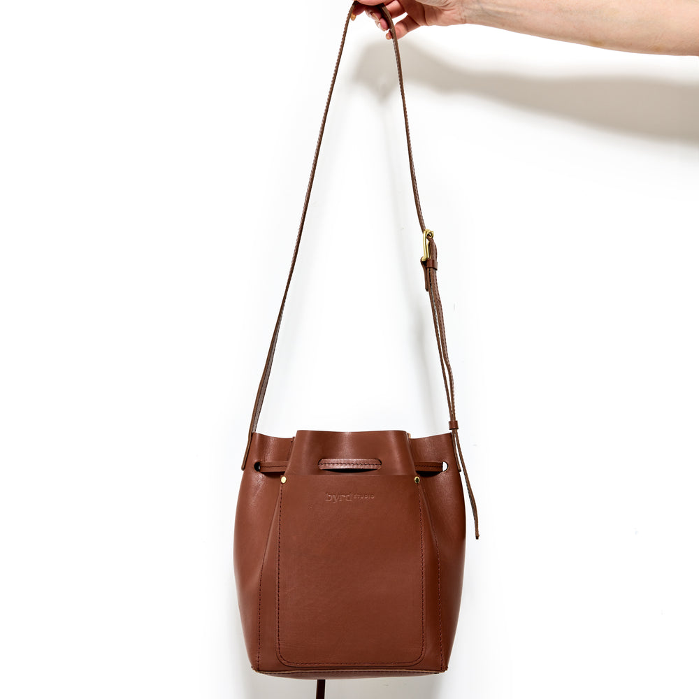 BUCKET LIST Bag by Byrd Studio - Chestnut Brown Leather