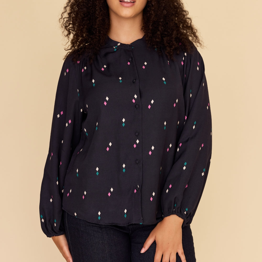 
                      
                        DIAMOND POLKA Shirt
                      
                    