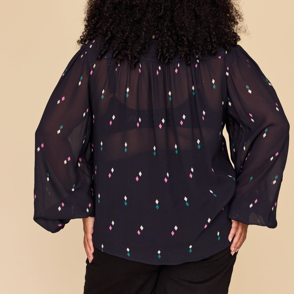 
                      
                        DIAMOND POLKA Tie Neck Blouse
                      
                    
