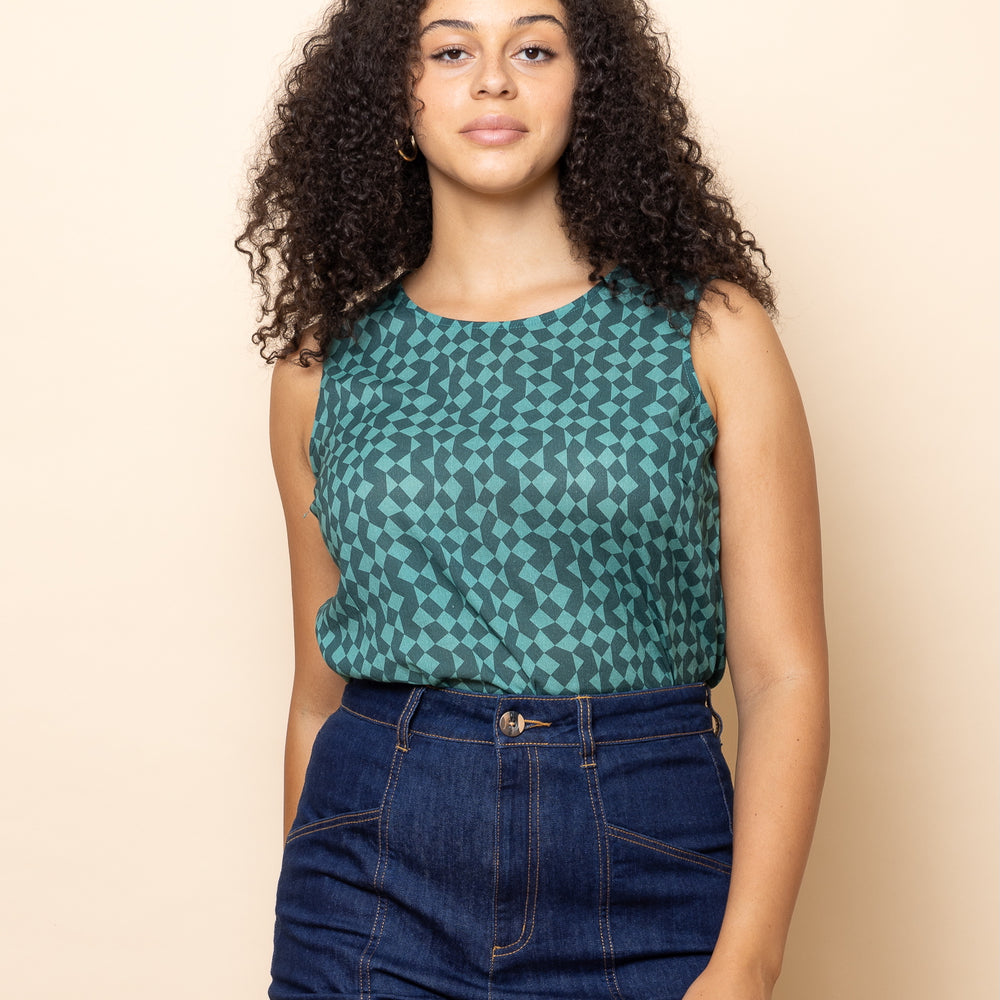 Emerald Green Sleeveless Crinkle Cotton Top
