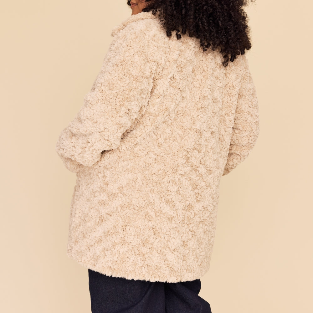 
                      
                        FAUX FUR Coat
                      
                    