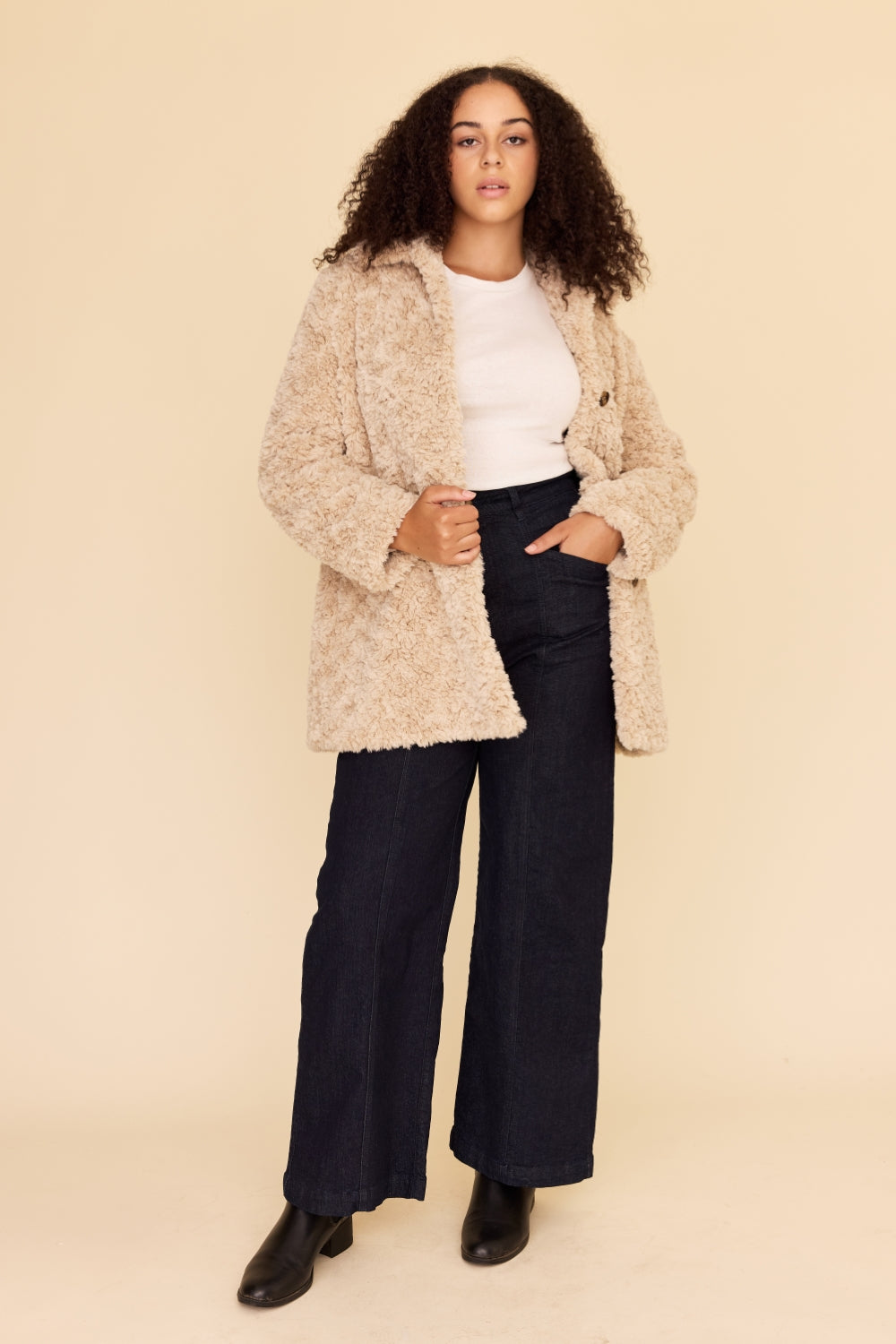 FAUX FUR Coat