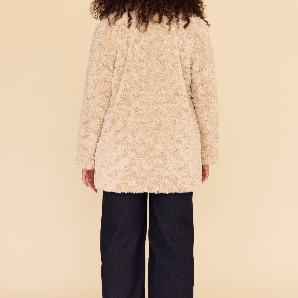 
                      
                        FAUX FUR Coat
                      
                    