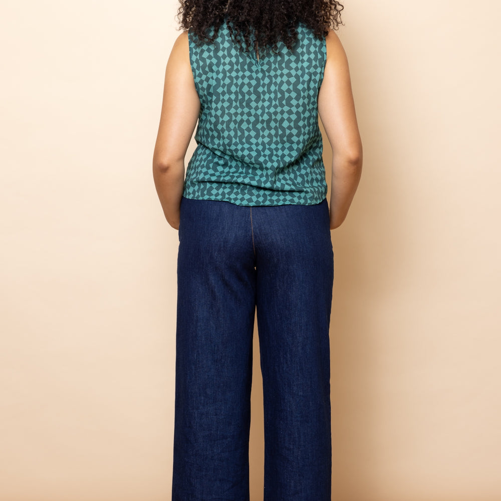 
                      
                        GREEN Mini Geo Top
                      
                    