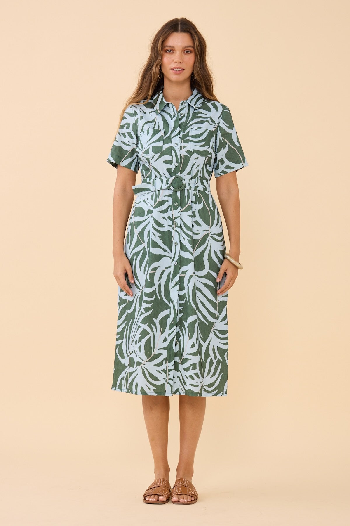 Woman wearing Frock Me Out Lets Be Fronds Shirt Dress 