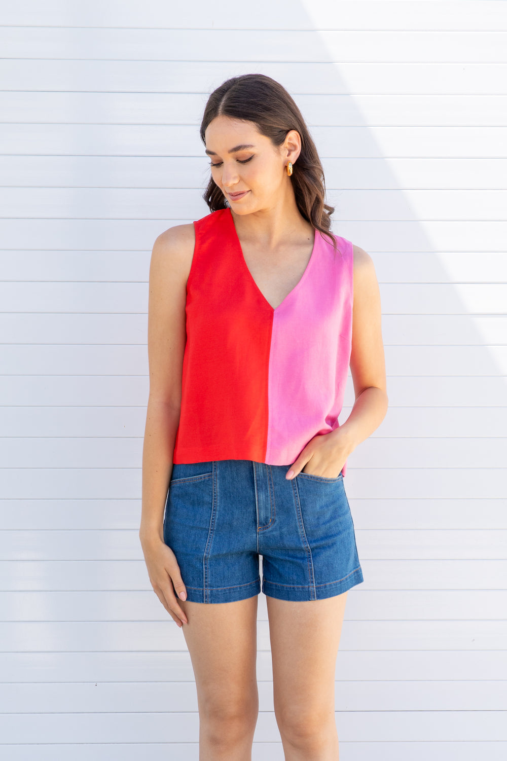 Red and Pink Splice V Neck Sleeveless Top