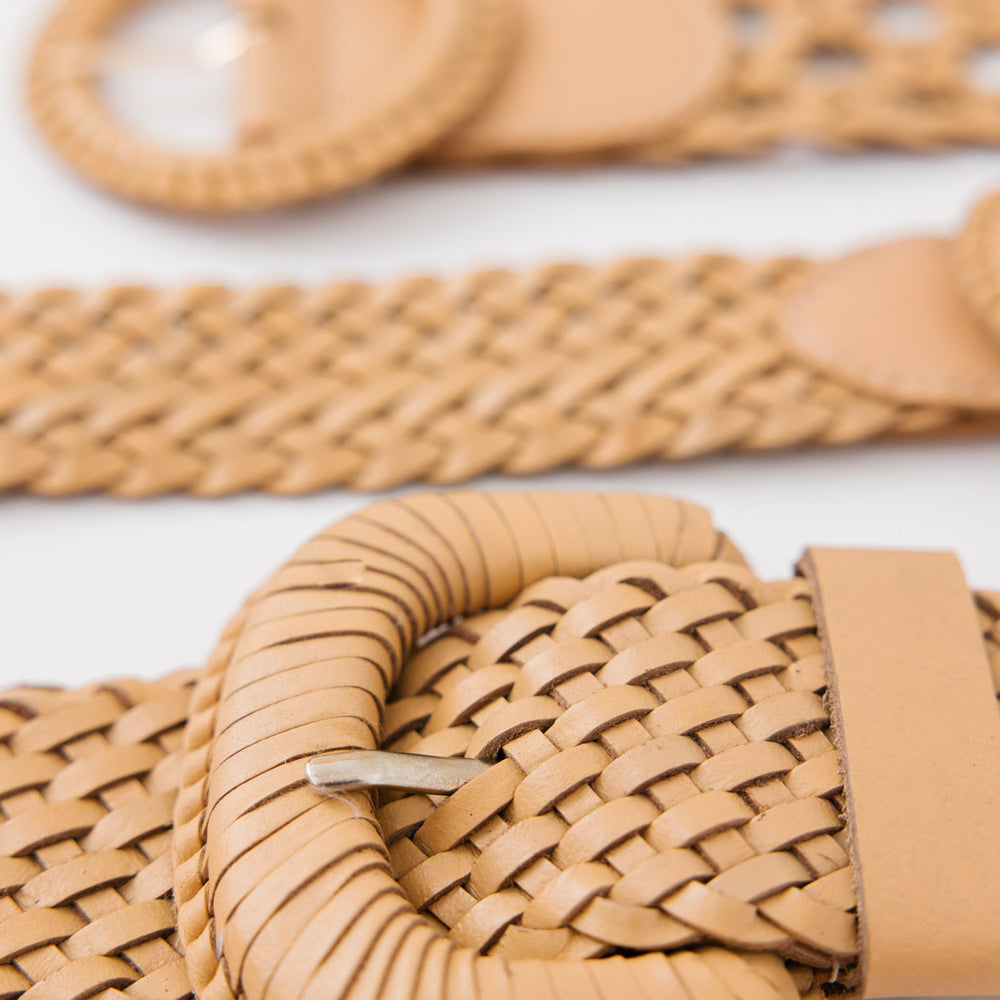 
                      
                        WEAVE MCQUEEN Beige Leather Belt
                      
                    