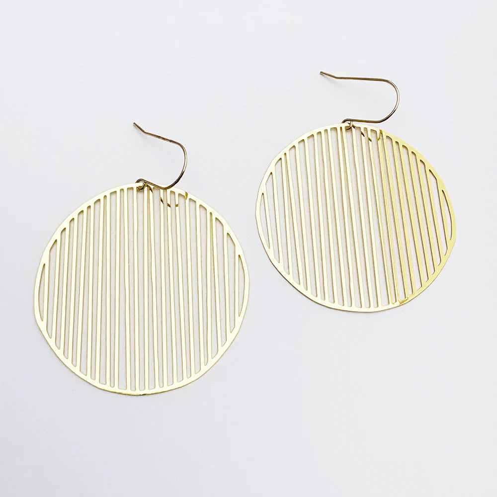 LINE DISC Earrings in Gold